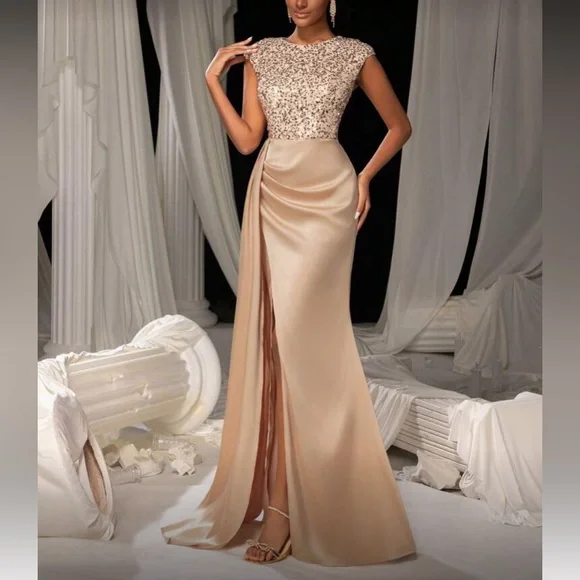 Elegant Beige Evening Gown - Picture 1 of 8